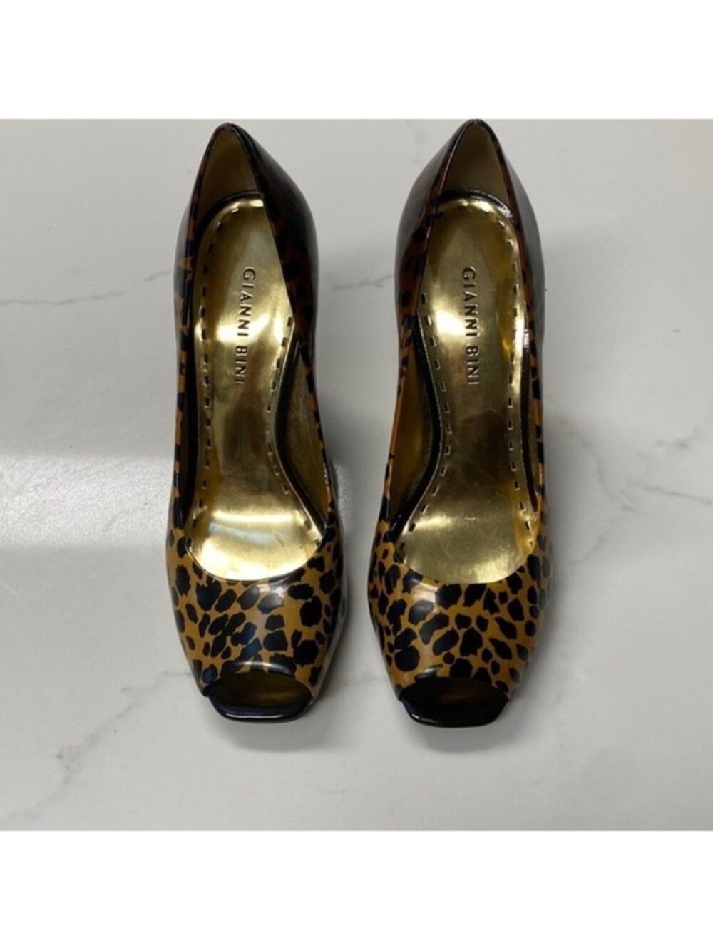 Gianni Bini animal print peep toe heel